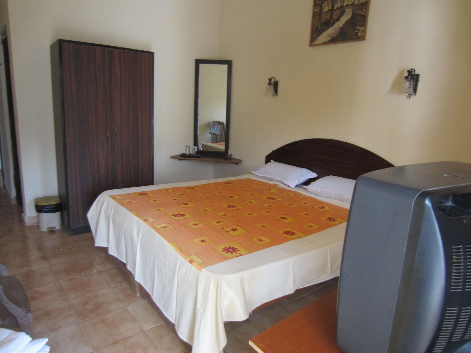 Hotel Riverside Baga Dış mekan fotoğraf