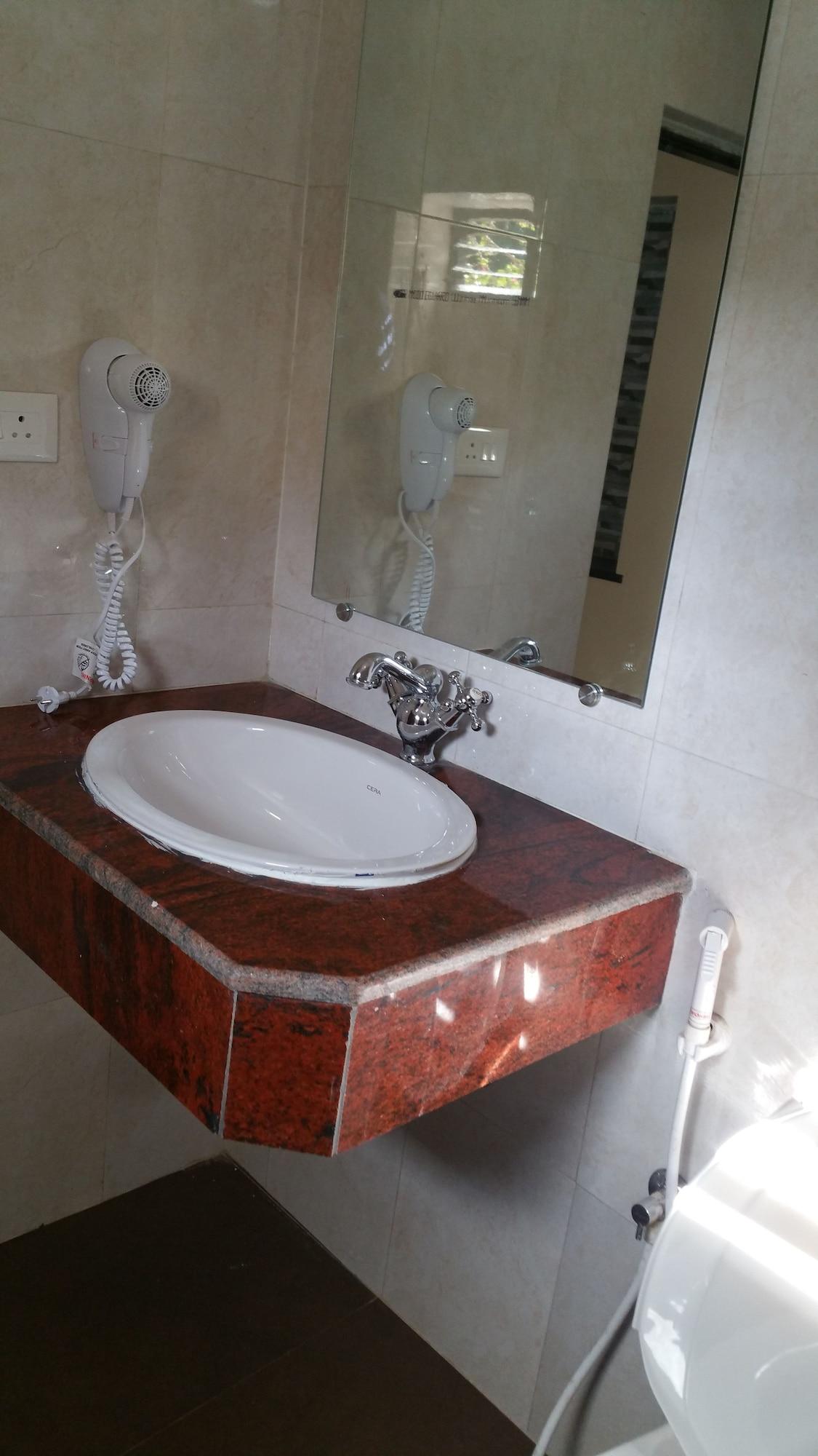 Hotel Riverside Baga Dış mekan fotoğraf
