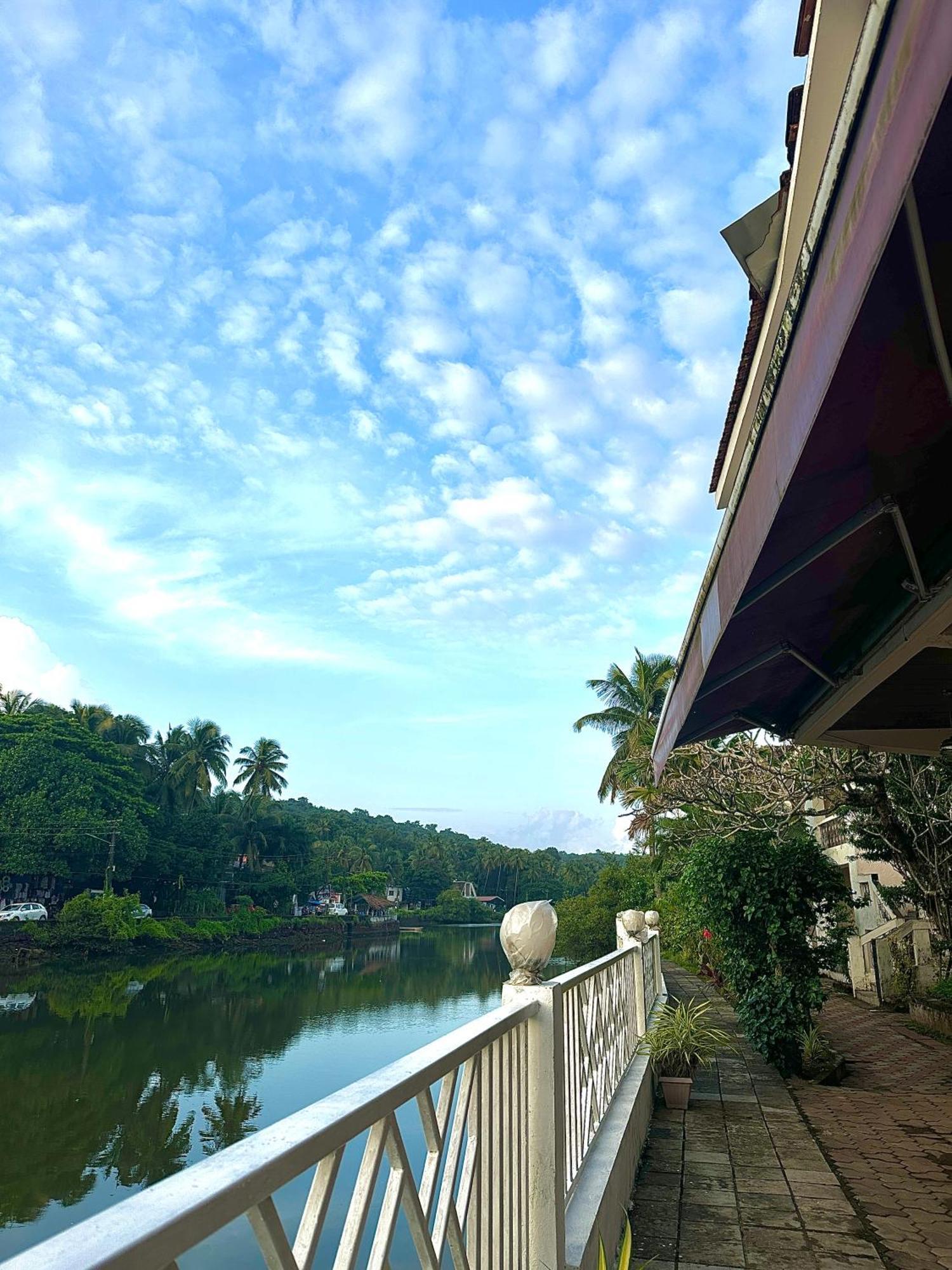 Hotel Riverside Baga Dış mekan fotoğraf