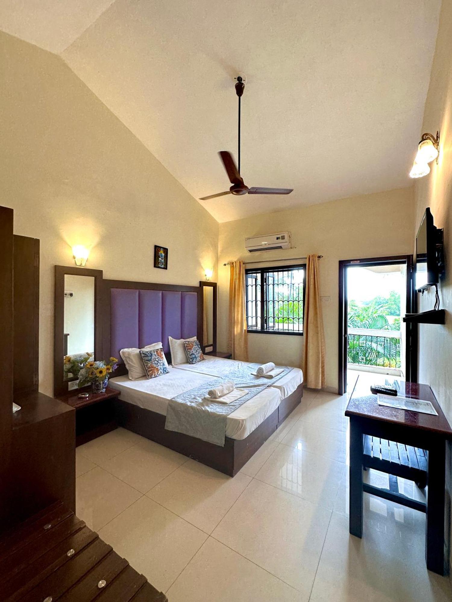 Hotel Riverside Baga Dış mekan fotoğraf