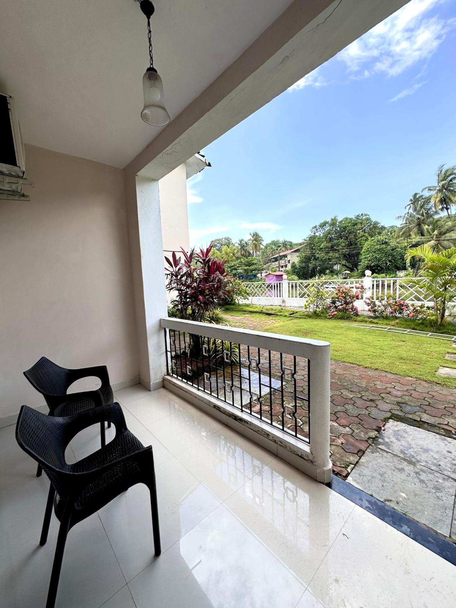 Hotel Riverside Baga Dış mekan fotoğraf