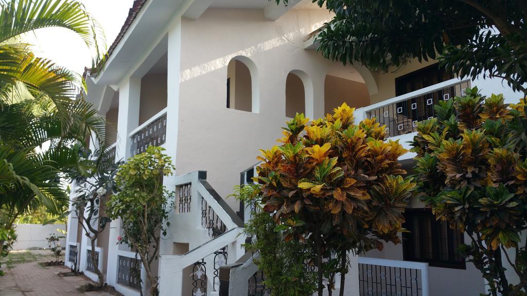 Hotel Riverside Baga Dış mekan fotoğraf